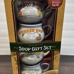 Caraway Naturals Soup Gift Set With Chicken Noodle Soup Mix & Ceramic Bowls